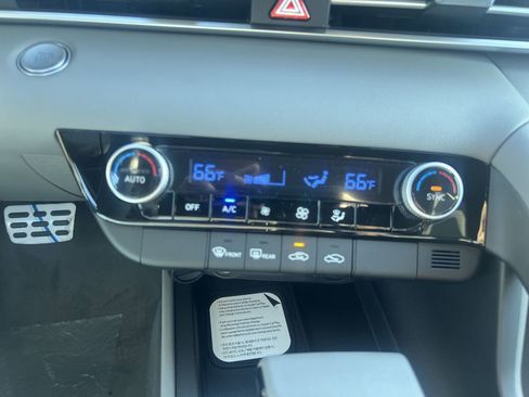 Used 2026 Hyundai Elantra Sport image 15