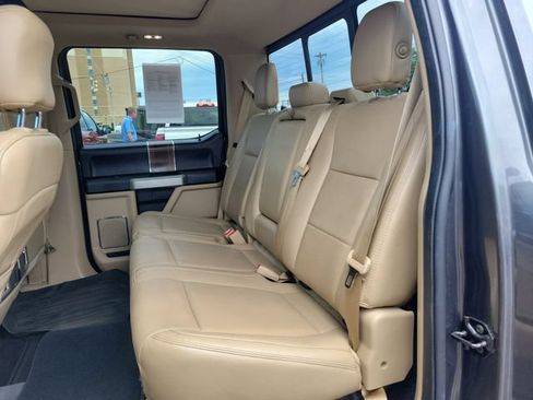 Used 2016 Ford F150 Lariat w/ Equipment Group 502A Luxury AWD/4WD image 27