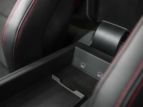 Used 2022 Porsche 911 Carrera GTS image 34