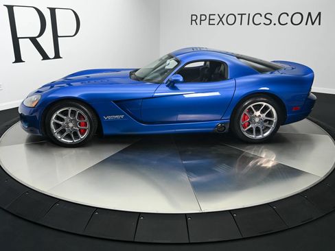 Used 2006 Dodge Viper SRT-10 RWD image 3