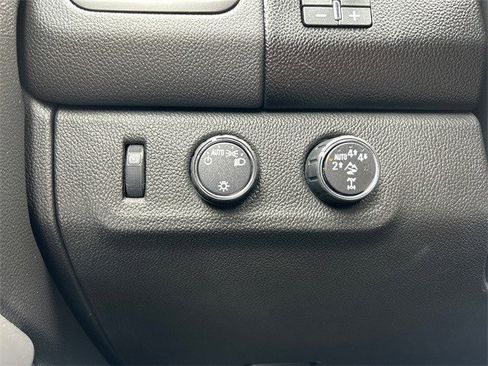 Used 2021 Chevrolet Colorado ZR2 image 21
