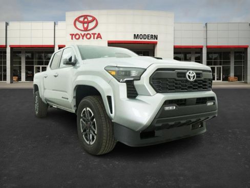 New 2025 Toyota Tacoma TRD Sport image 31