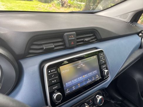 Used 2025 Nissan Versa SV FWD image 20