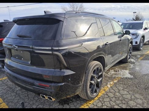 Certified 2024 Chevrolet Traverse RS w/ LPO, Floor Liner Package image 4