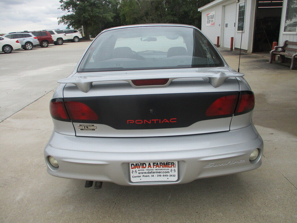 Used 2002 Pontiac Sunfire SE w/ Opt Pkg 1 FWD image 14