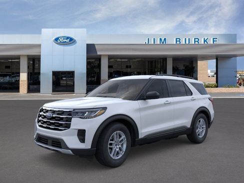 New 2026 Ford Explorer Active RWD image 1
