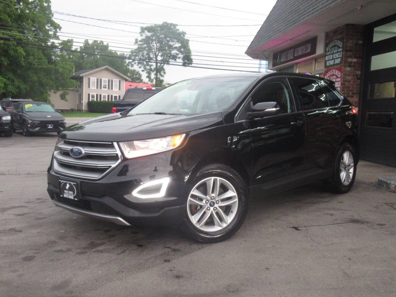 Used 2018 Ford Edge SEL w/ Equipment Group 201A AWD/4WD image 27