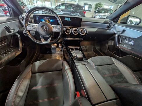 Used 2022 Mercedes-Benz A 220 4MATIC image 11