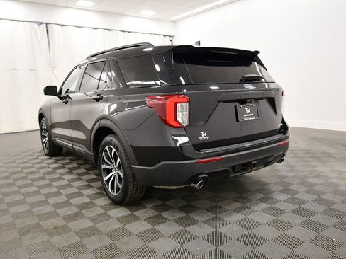 Used 2023 Ford Explorer ST-Line w/ Class IV Trailer Tow Package AWD/4WD image 5
