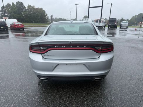 Used 2023 Dodge Charger SXT image 7
