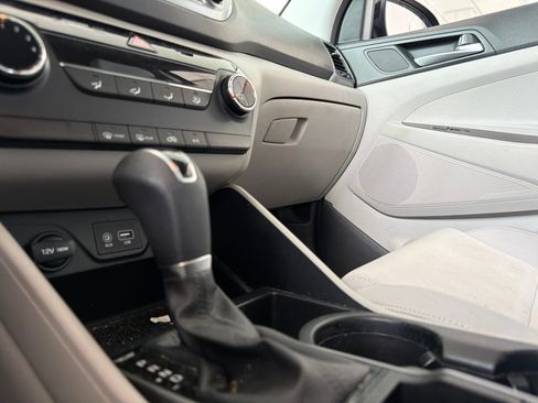 Used 2017 Hyundai Tucson SE w/ SE Popular Package 02 FWD image 19