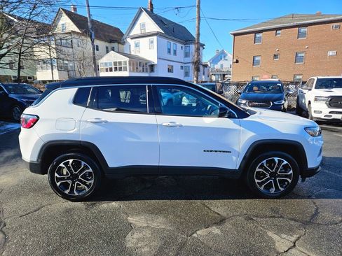 Used 2022 Jeep Compass Limited image 6