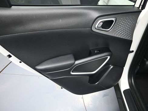 New 2025 Kia Soul S image 28