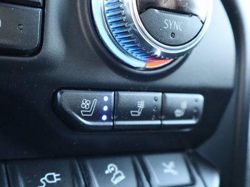 Used 2020 GMC Sierra 1500 Denali w/ Denali Ultimate Package image 38