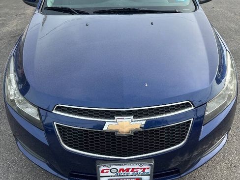 Used 2013 Chevrolet Cruze LT FWD image 9