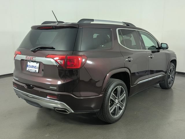 Used 2018 GMC Acadia Denali w/ Technology Package AWD/4WD image 6