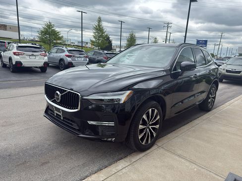 Used 2023 Volvo XC60 B5 Core w/ Climate Package AWD/4WD image 7