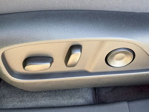 New 2026 Chevrolet Equinox LT image 22