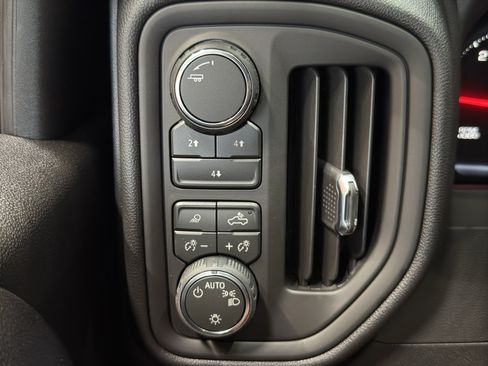 New 2026 Chevrolet Silverado 2500 Custom w/ Custom Value Package AWD/4WD image 31
