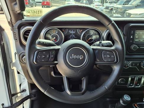 Used 2018 Jeep Wrangler Sport image 16