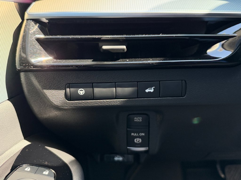 Used 2026 Nissan Murano SL AWD/4WD image 23