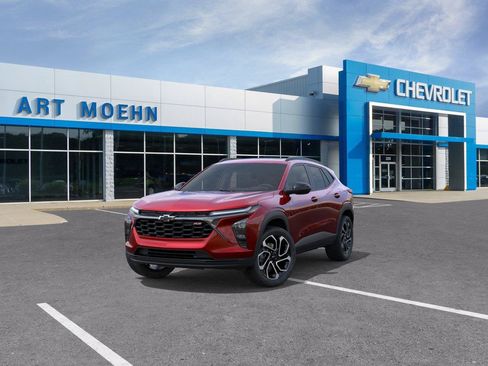 New 2026 Chevrolet Trax RS w/ Sunroof Package FWD image 8