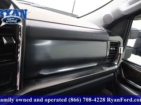 Used 2023 Ford F250 Lariat w/ Chrome Package image 24