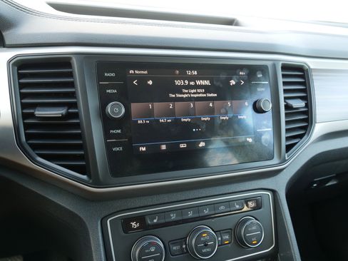 Used 2021 Volkswagen Atlas SE w/ Towing Package image 27