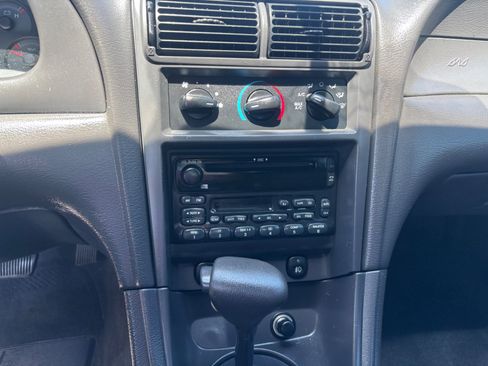 Used 2001 Ford Mustang GT RWD image 10