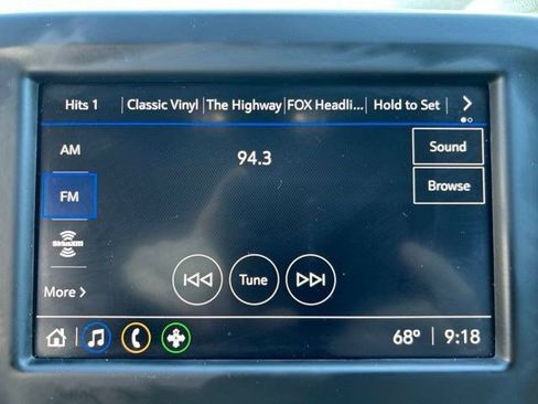 Used 2022 Chevrolet Equinox LT w/ Driver Convenience Package FWD image 21