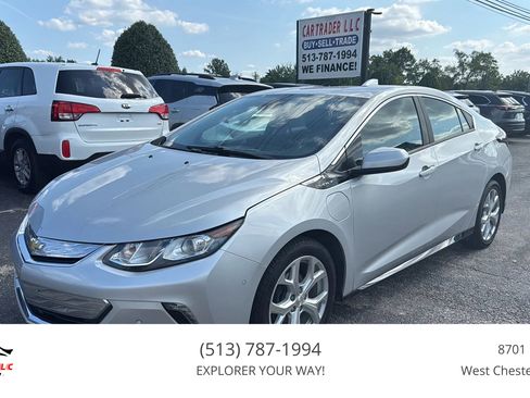 Used 2018 Chevrolet Volt Premier w/ Driver Confidence Package image 1
