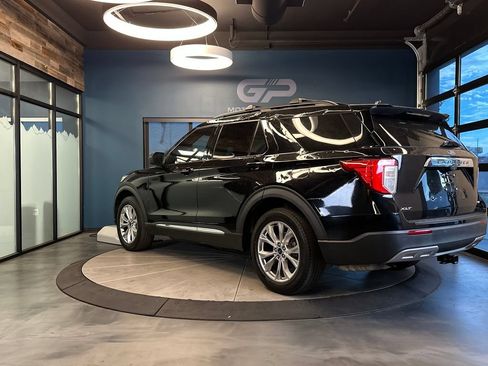 Used 2020 Ford Explorer XLT w/ Equipment Group 202A AWD/4WD image 5