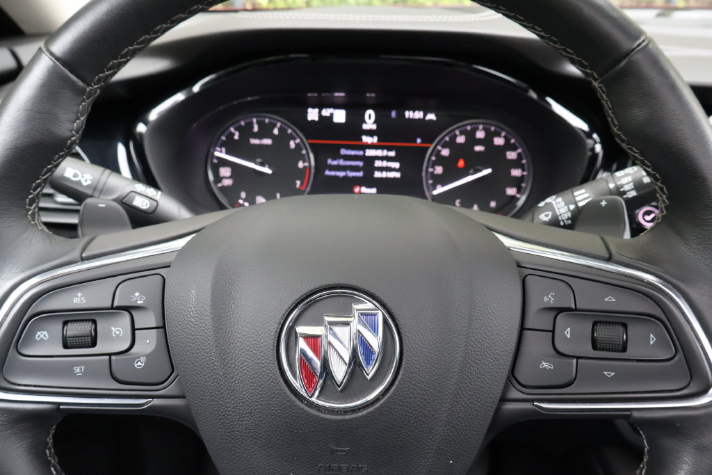 Certified 2023 Buick Envision Avenir AWD/4WD image 31