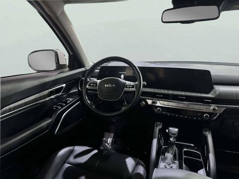 Used 2023 Kia Telluride EX w/ EX Captain's Chair Package FWD image 27