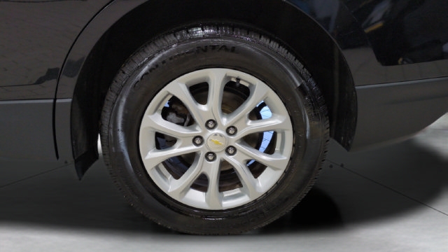 Used 2020 Chevrolet Equinox LS w/ LS Convenience Package FWD image 25