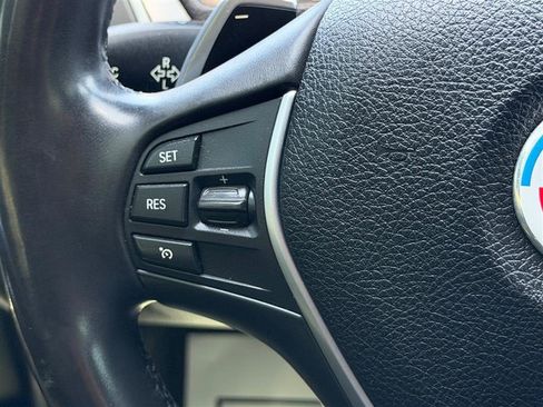 Used 2017 BMW 340i Sedan RWD image 38