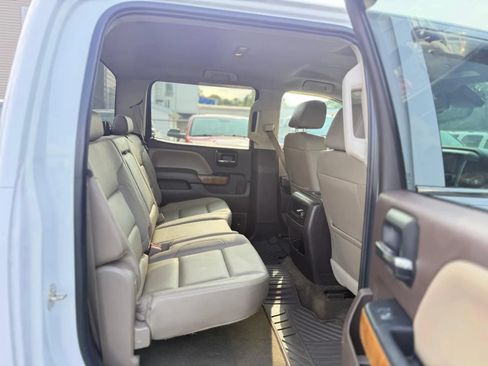 Used 2016 GMC Sierra 2500 SLT w/ Duramax Plus Package AWD/4WD image 25