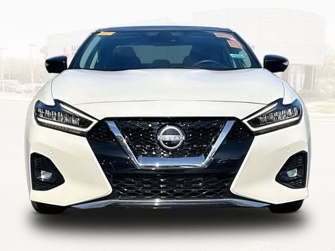 Used 2023 Nissan Maxima Platinum FWD image 2