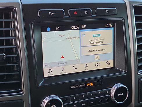 Used 2019 Ford Expedition XLT w/ Equipment Group 202A RWD image 24