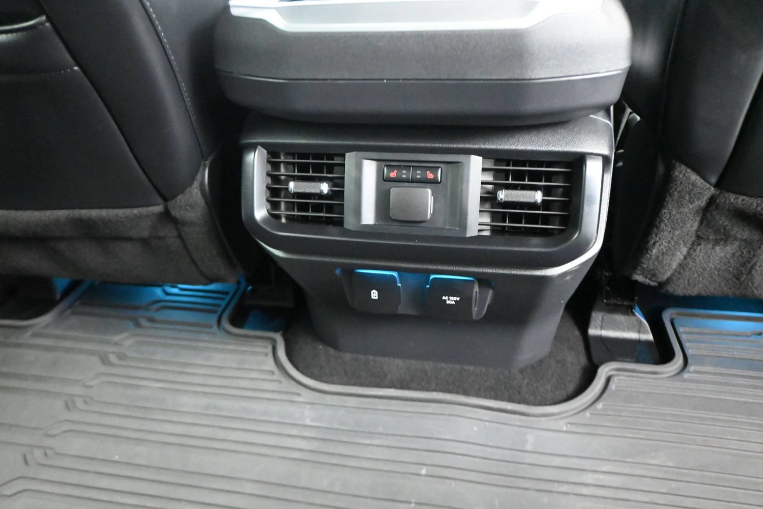 Used 2024 Ford F150 Raptor AWD/4WD image 16