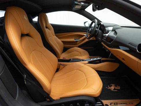 Used 2020 Ferrari F8 Tributo image 10