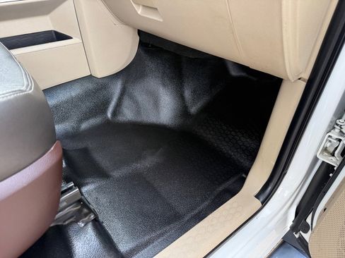 Used 2015 RAM 4500 SLT w/ Quick Order Package 29G SLT image 21