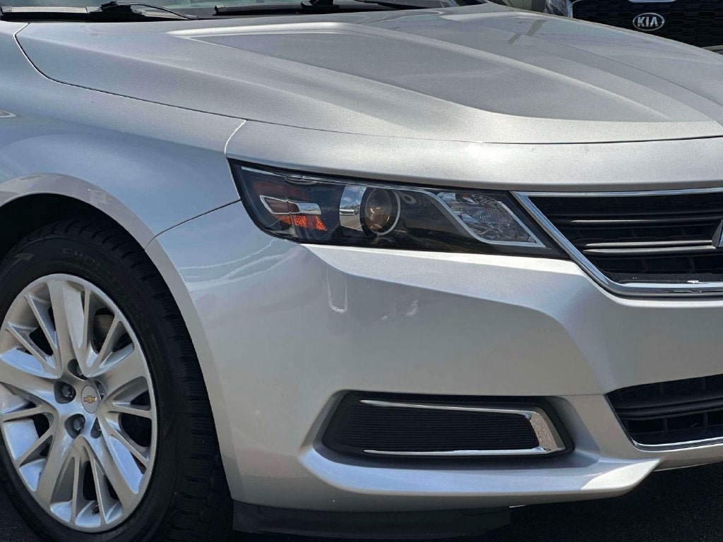 Used 2018 Chevrolet Impala LS FWD image 8