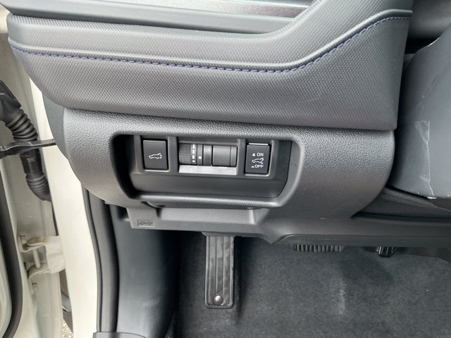 Certified 2025 Subaru Forester Premium AWD/4WD image 19