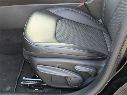 New 2026 Jeep Compass Latitude image 4