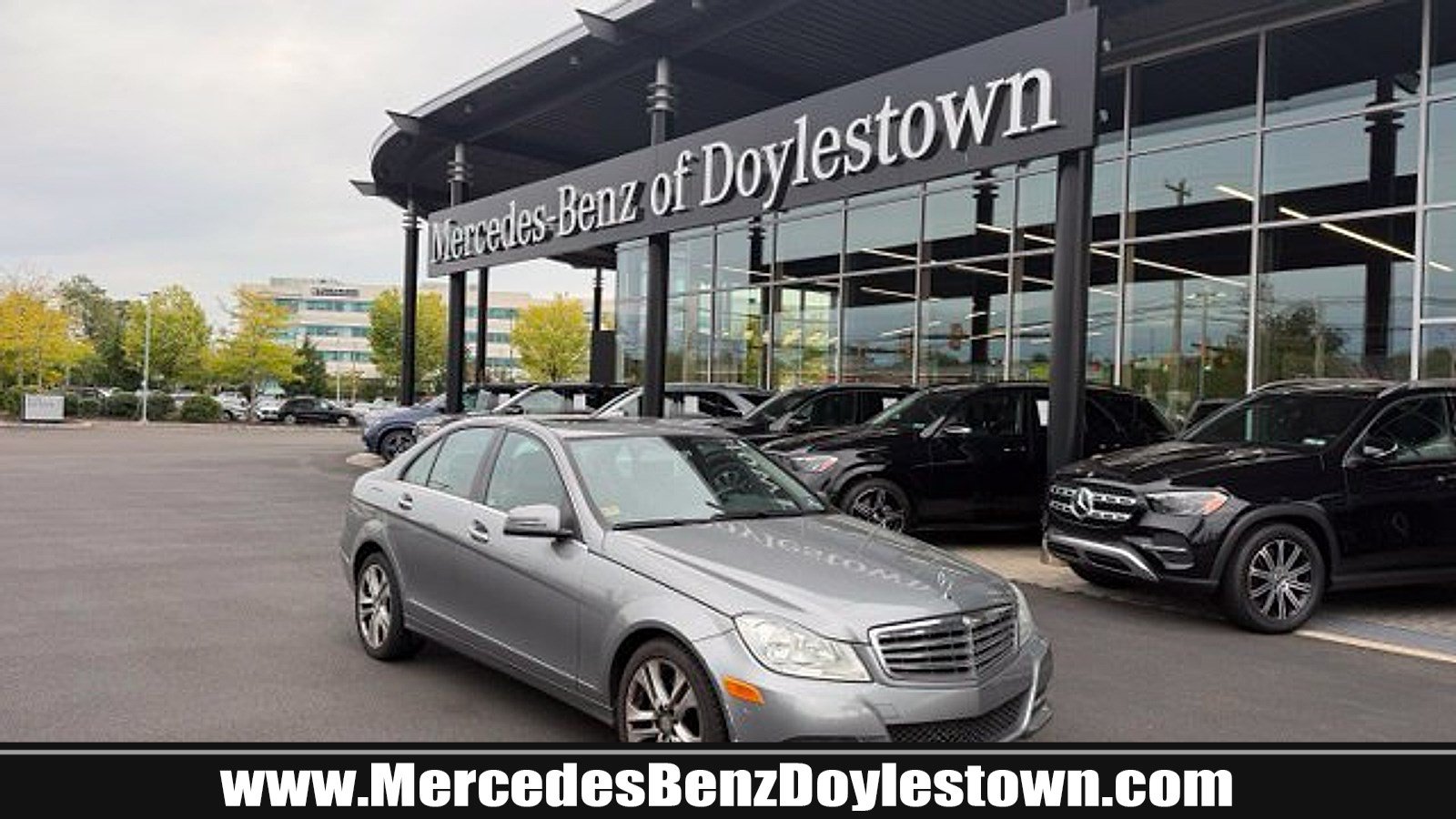 Used 2013 Mercedes-Benz C 300 4MATIC Sedan image 1
