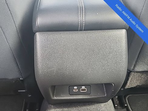 Used 2023 Nissan Altima 2.5 SV FWD image 4