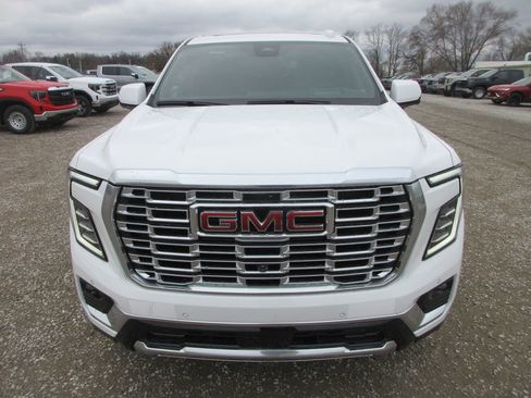New 2026 GMC Yukon Denali image 10