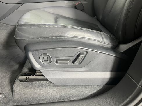 Used 2020 Audi Q7 3.0T Premium image 20