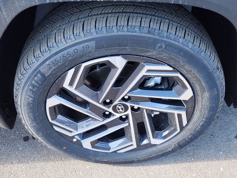 New 2026 Hyundai Tucson Limited AWD/4WD image 18